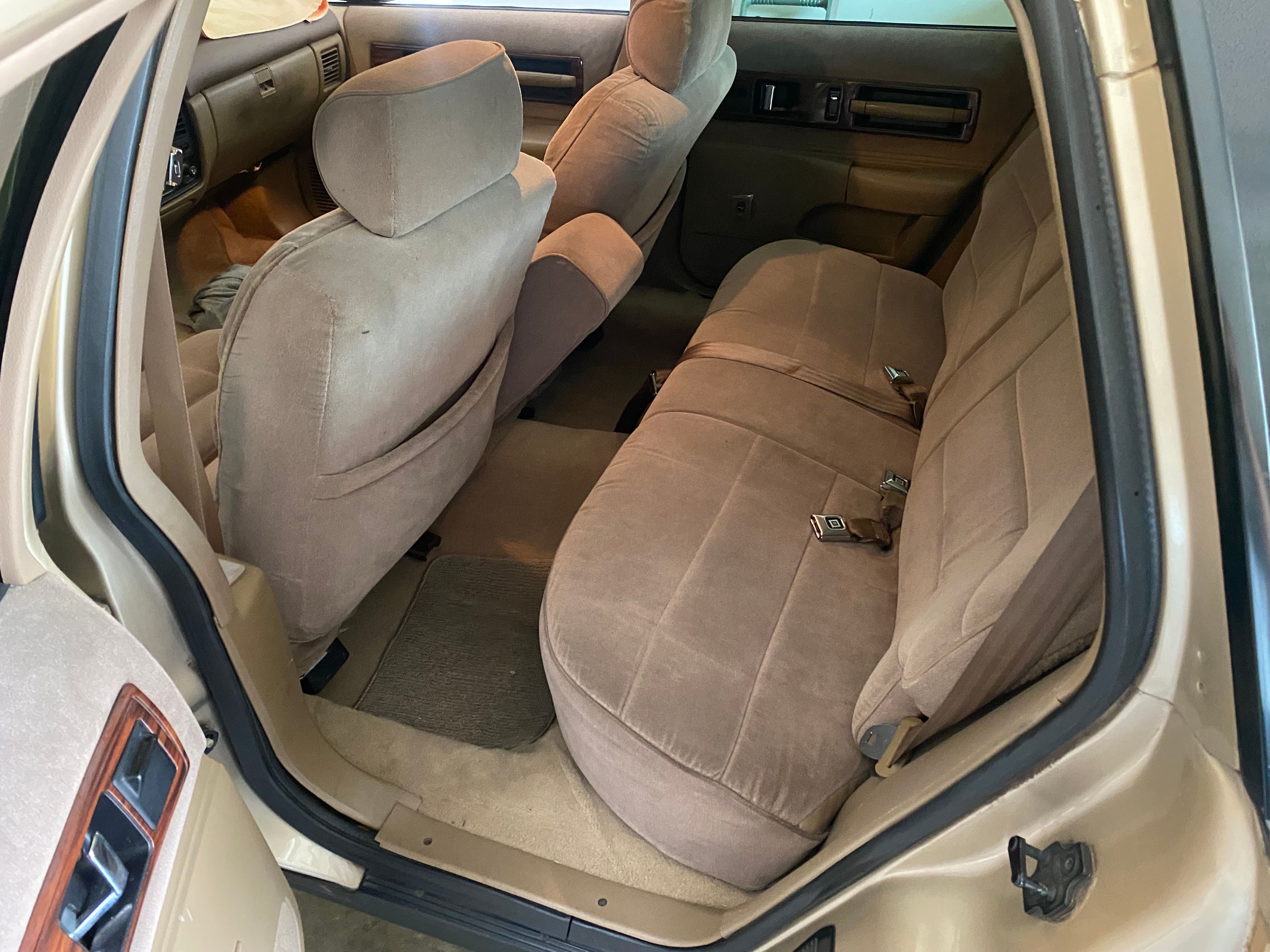 Used 1994 Chevrolet Caprice Classic RWD image 17