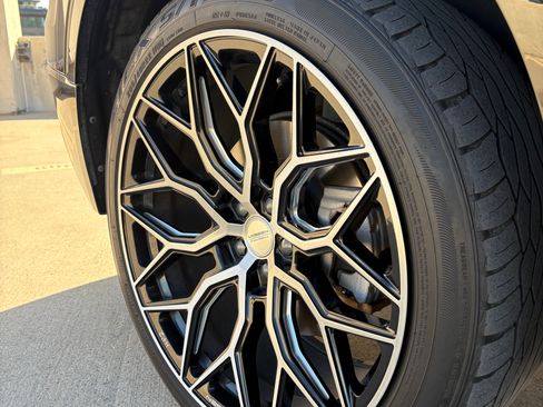 Used 2020 Audi Q8 Premium w/ Black Optic Package image 23