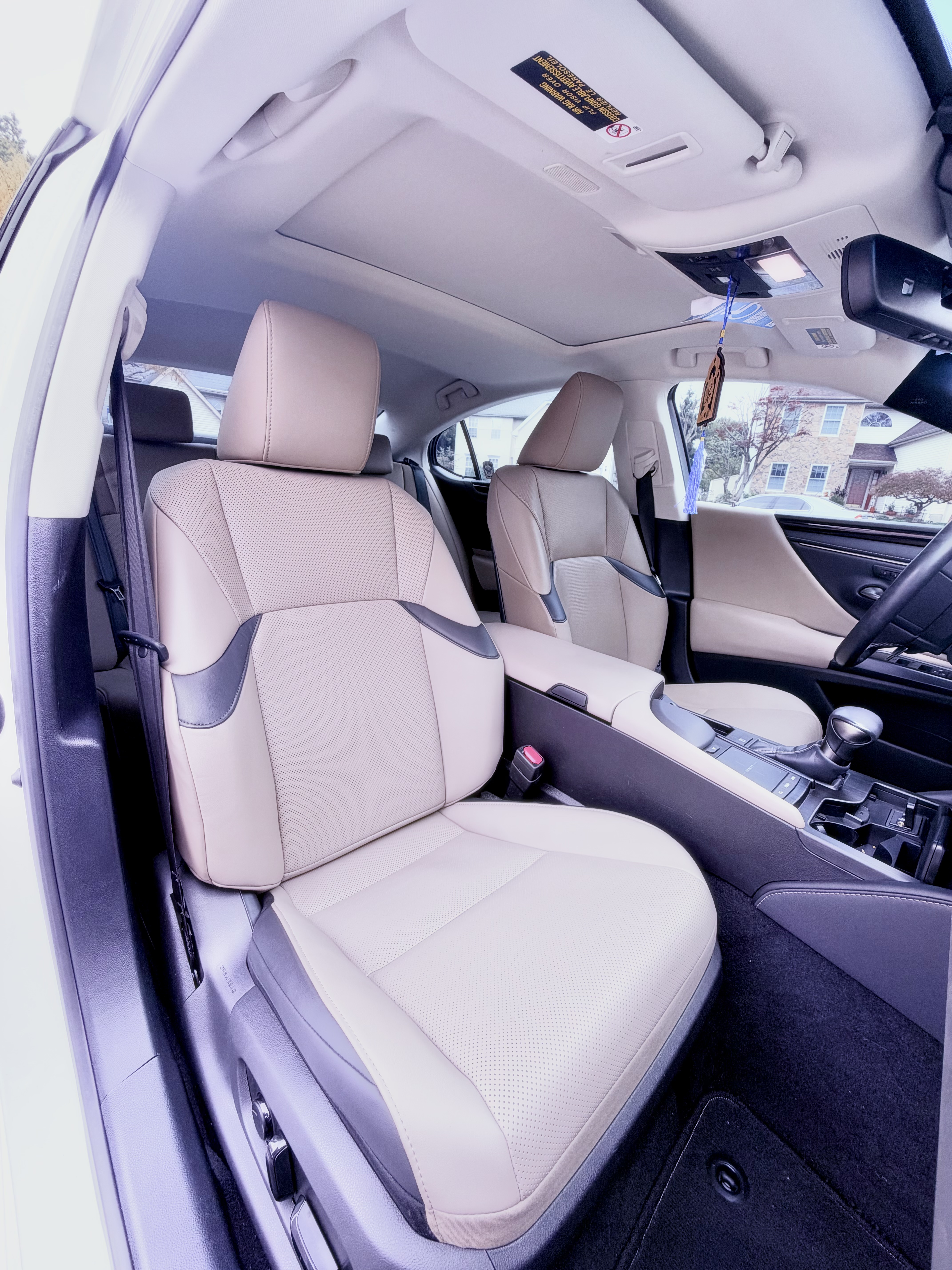 Used 2020 Lexus ES 350 w/ Premium Package FWD image 11