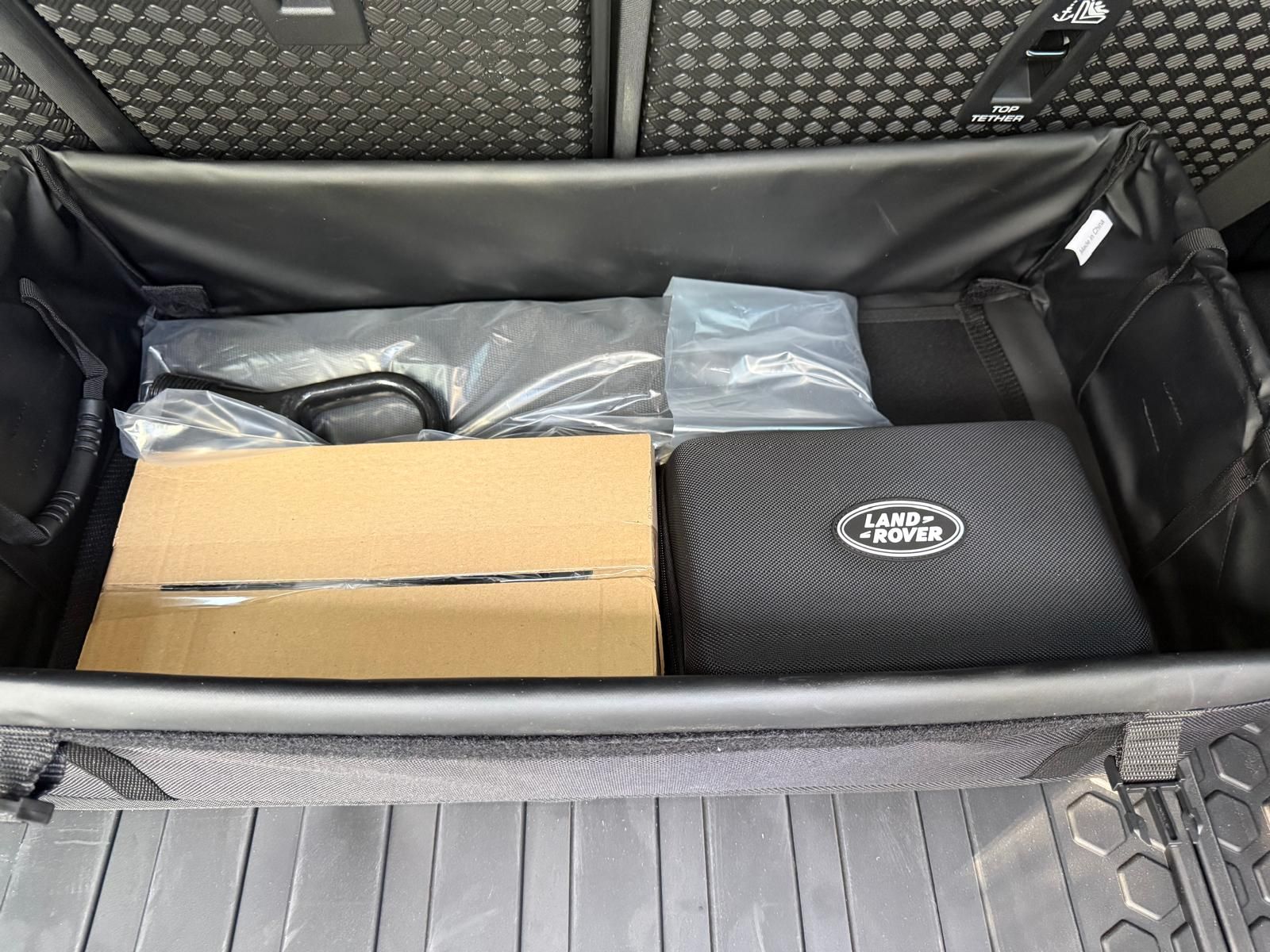 Used 2026 Land Rover Defender 110 S AWD/4WD image 31