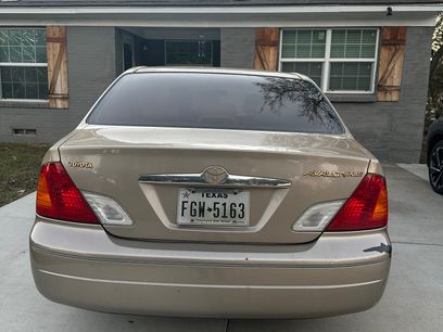 Used 2000 Toyota Avalon XL