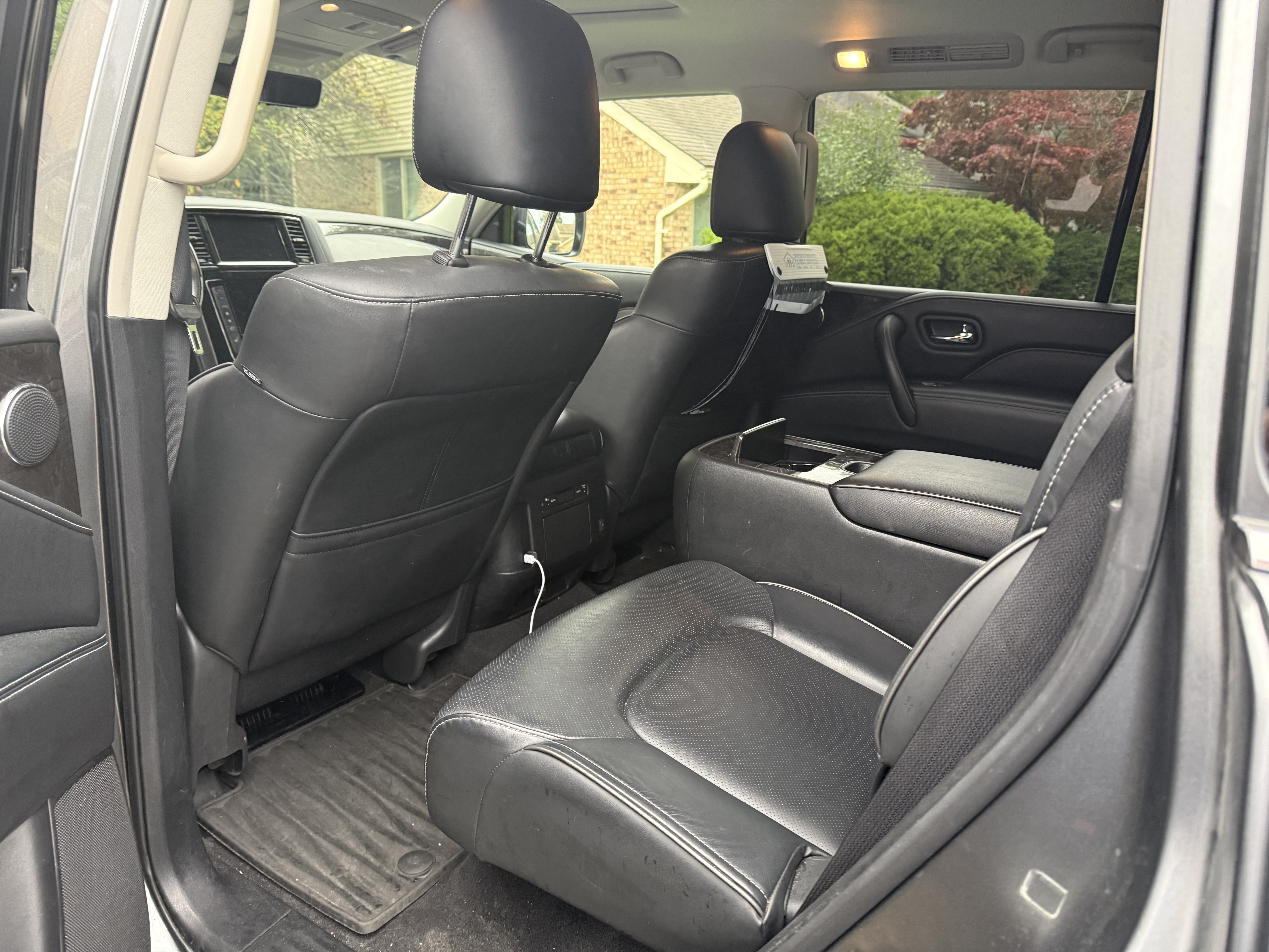 Used 2021 INFINITI QX80 Luxe w/ All-Season Package AWD/4WD image 11