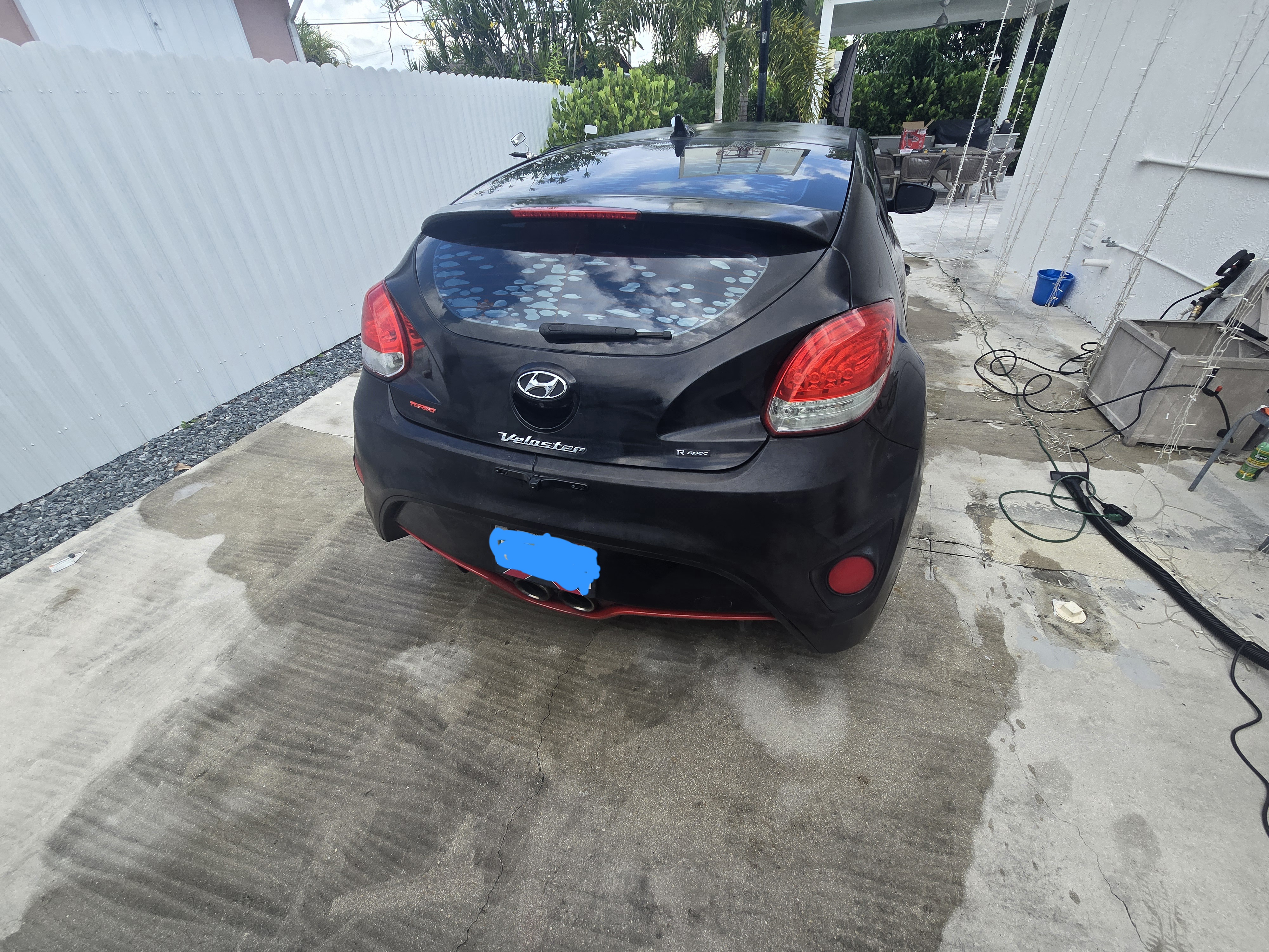 Used 2015 Hyundai Veloster Turbo R-Spec FWD image 16