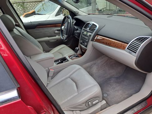 Used 2009 Cadillac SRX AWD w/ Third Row Seating Package image 8