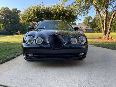 Used 2003 Jaguar S-TYPE 4.2 image 9