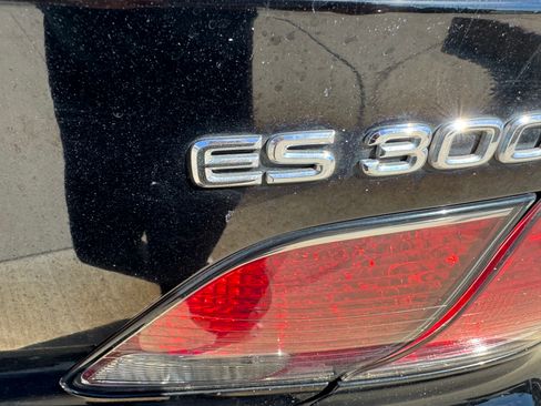 Used 2002 Lexus ES 330 image 5