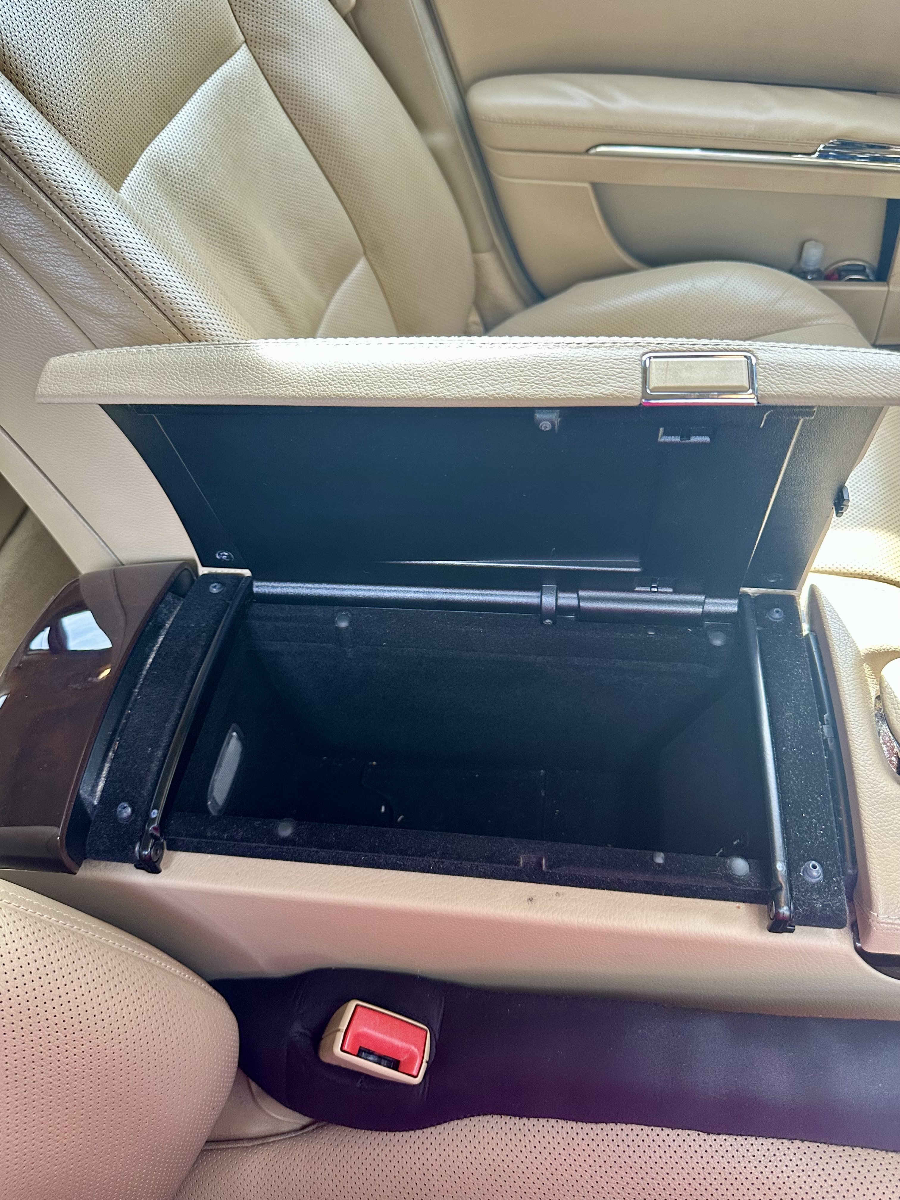 Used 2012 Mercedes-Benz S 550 image 19