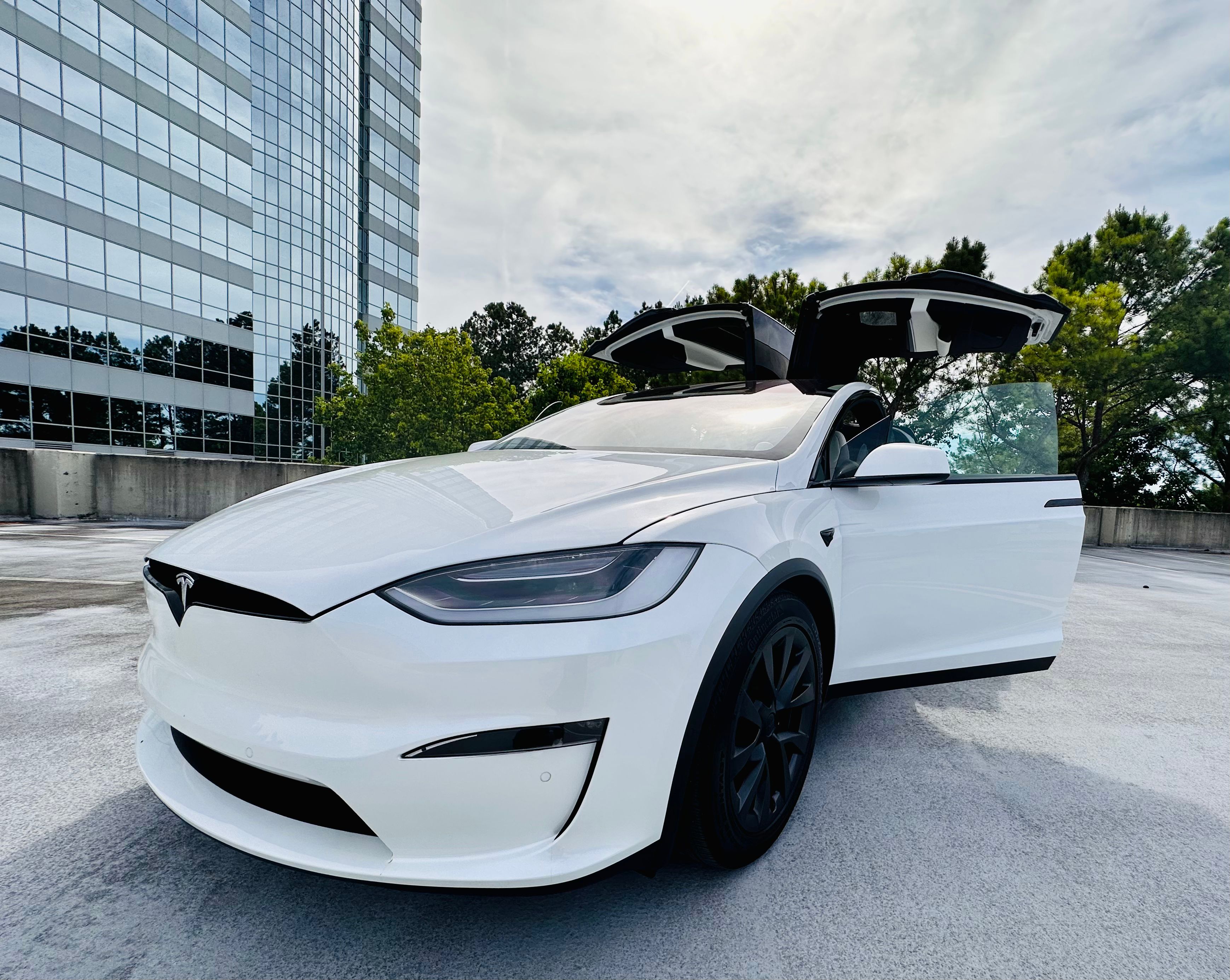 Used 2022 Tesla Model X Plaid AWD/4WD image 13