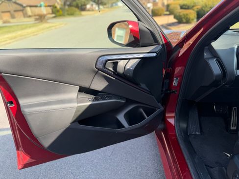 Used 2025 BMW X3 xDrive30i w/ Premium Package image 4