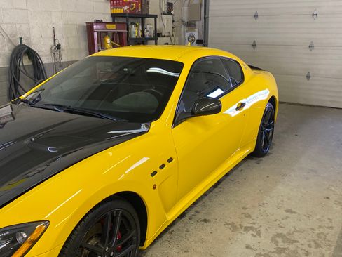 Used 2017 Maserati GranTurismo MC image 5