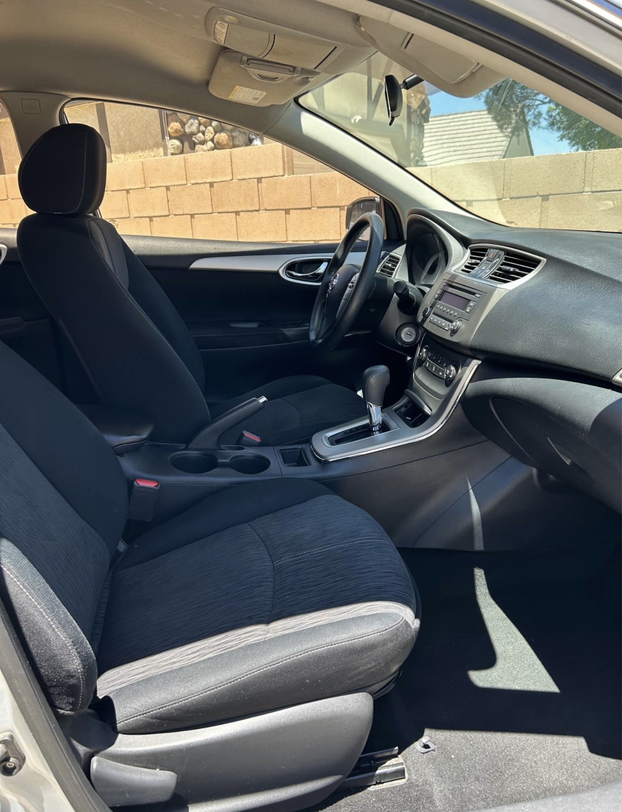 Used 2014 Nissan Sentra SV FWD image 5