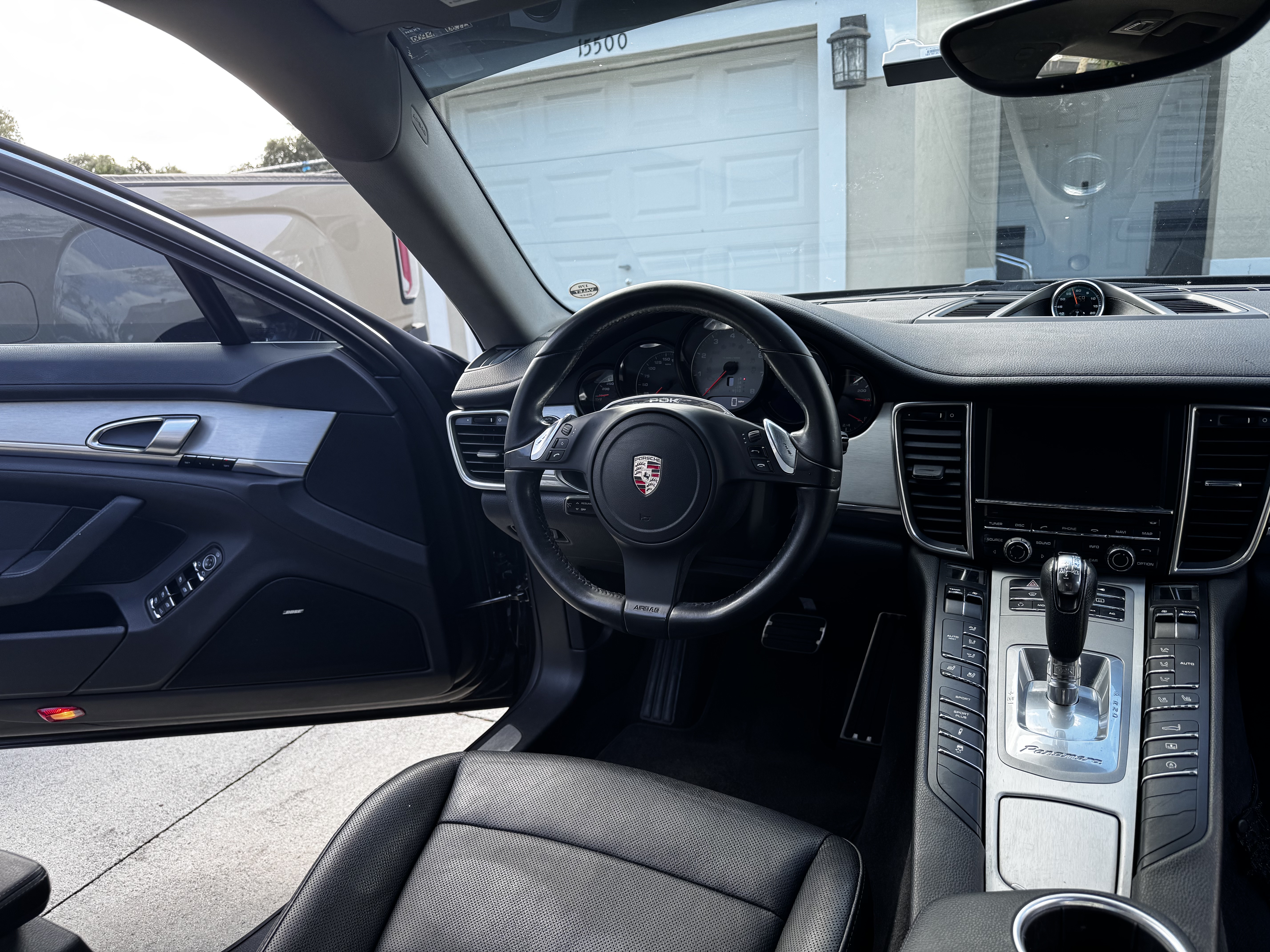 Used 2011 Porsche Panamera S RWD image 11