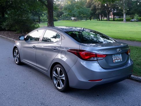 Used 2014 Hyundai Elantra Sport FWD image 4