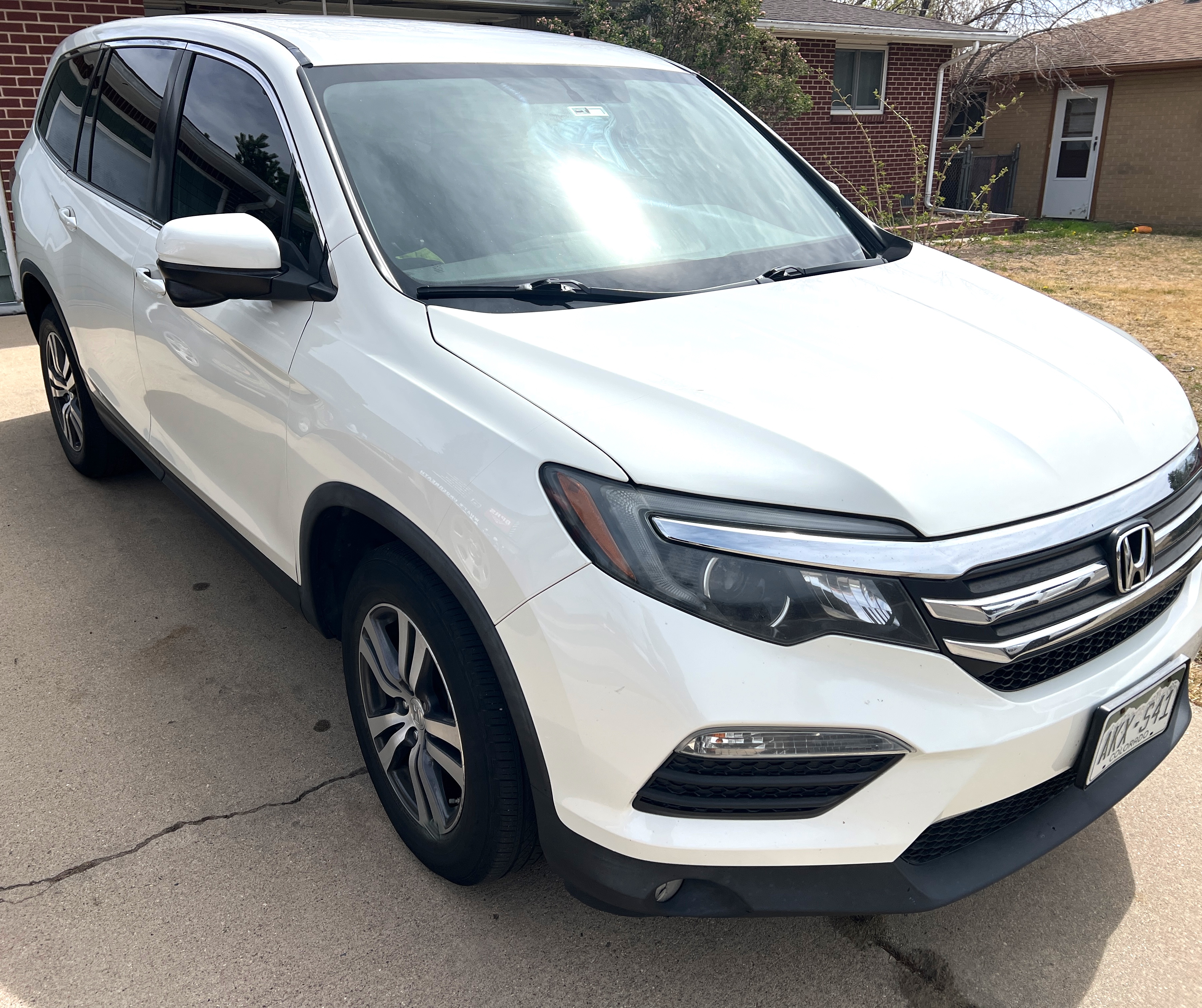 Used 2018 Honda Pilot EX image 1