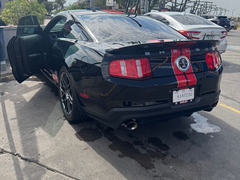 Used 2012 Ford Mustang Shelby GT500 w/ SVT Performance Pkg image 4