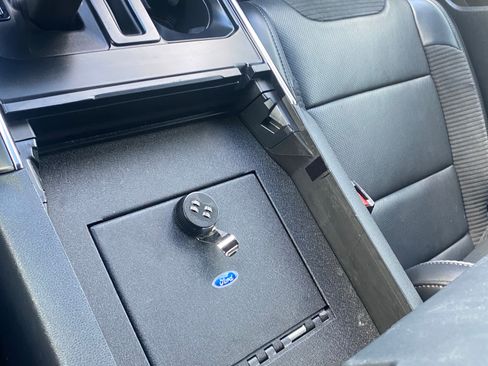 Used 2023 Ford F150 Raptor w/ Raptor 37 Performance Package AWD/4WD image 15