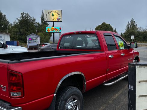 Used 2006 Dodge Ram 2500 Truck SLT w/ Trailer Tow Group AWD/4WD image 8