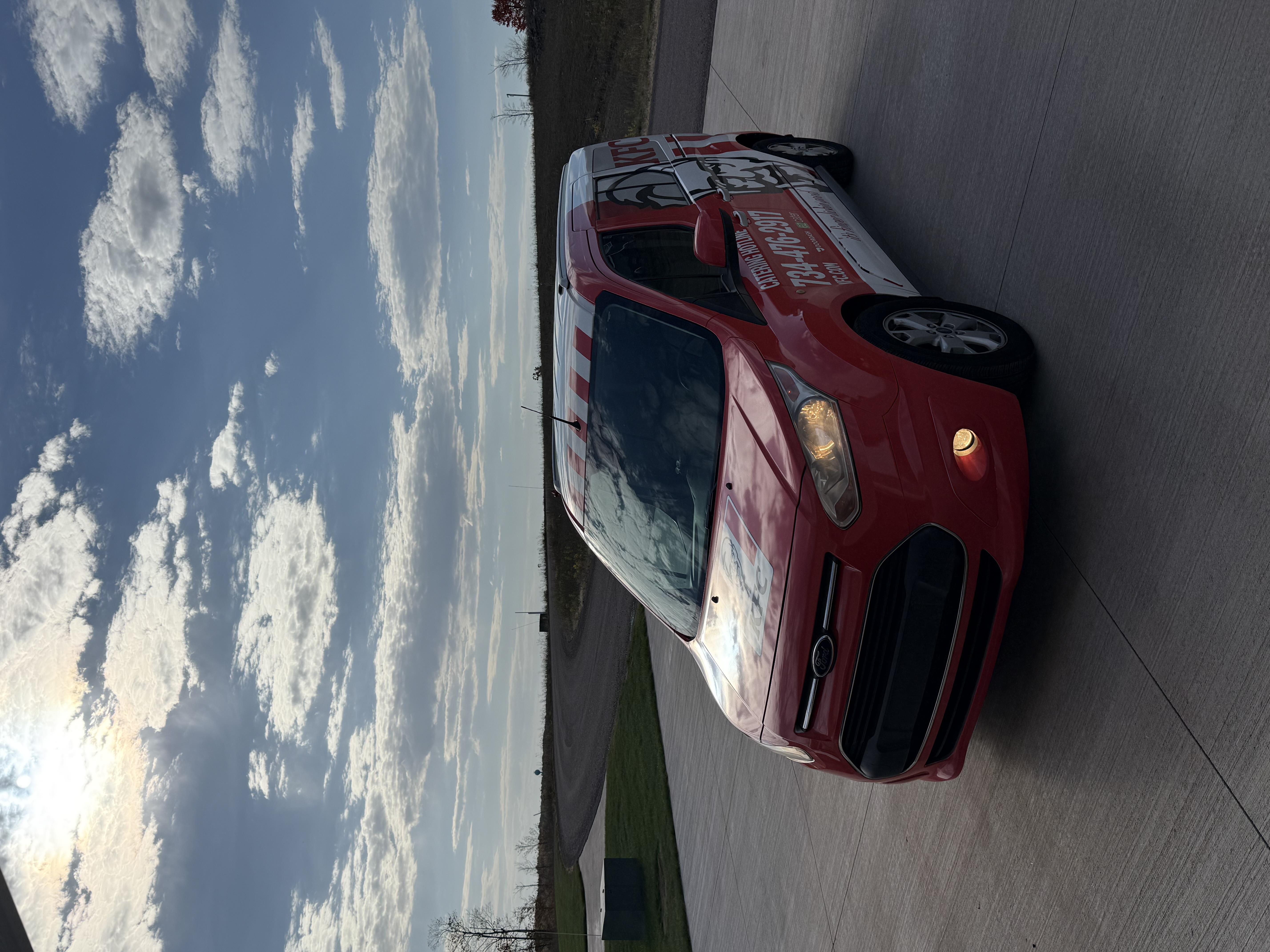 Used 2014 Ford Transit Connect Titanium FWD image 6