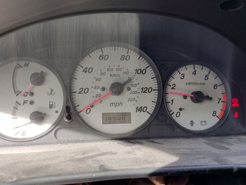 Used 2002 MAZDA Protege5 image 6