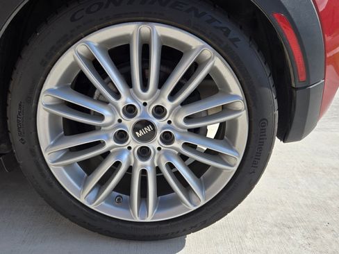 Used 2015 MINI Cooper S image 16