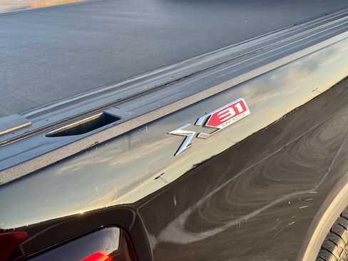 Used 2020 GMC Sierra 1500 4x4 Crew Cab w/ Sierra Value Package image 2