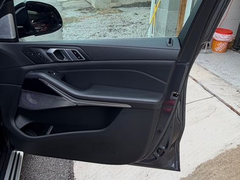 Used 2020 BMW X5 xDrive50i image 23