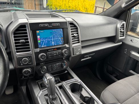 Used 2016 Ford F150 XLT w/ Equipment Group 302A Luxury AWD/4WD image 10