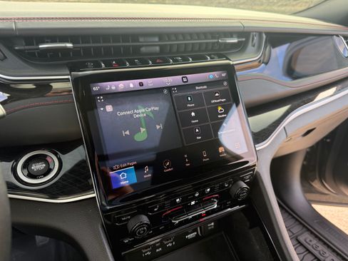 Used 2022 Jeep Grand Cherokee Trailhawk w/ ADV Protech Group II image 15