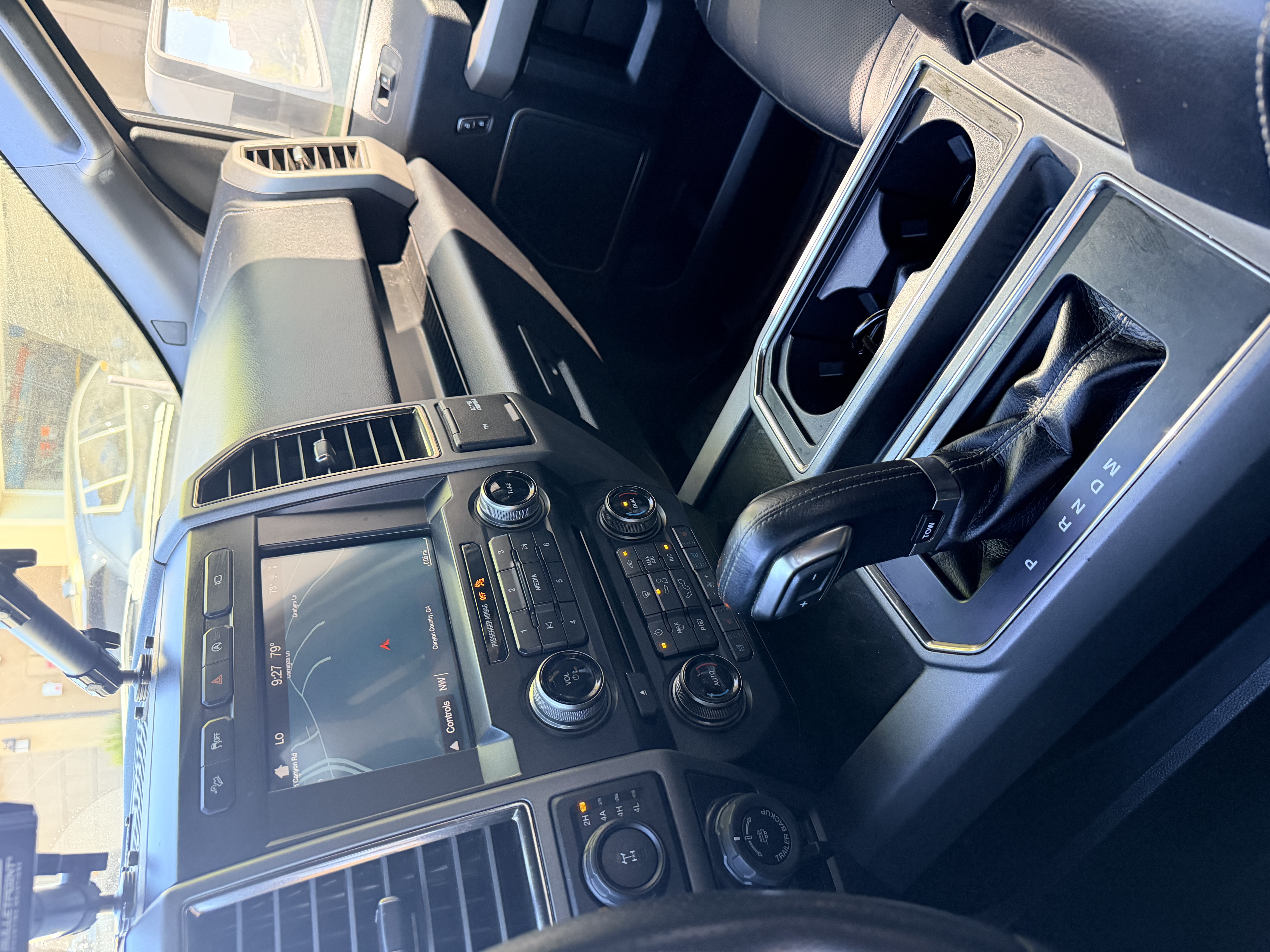 Used 2017 Ford F150 Raptor w/ Equipment Group 802A Luxury AWD/4WD image 15