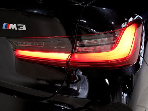 Used 2023 BMW M3 Sedan w/ Executive Package image 13