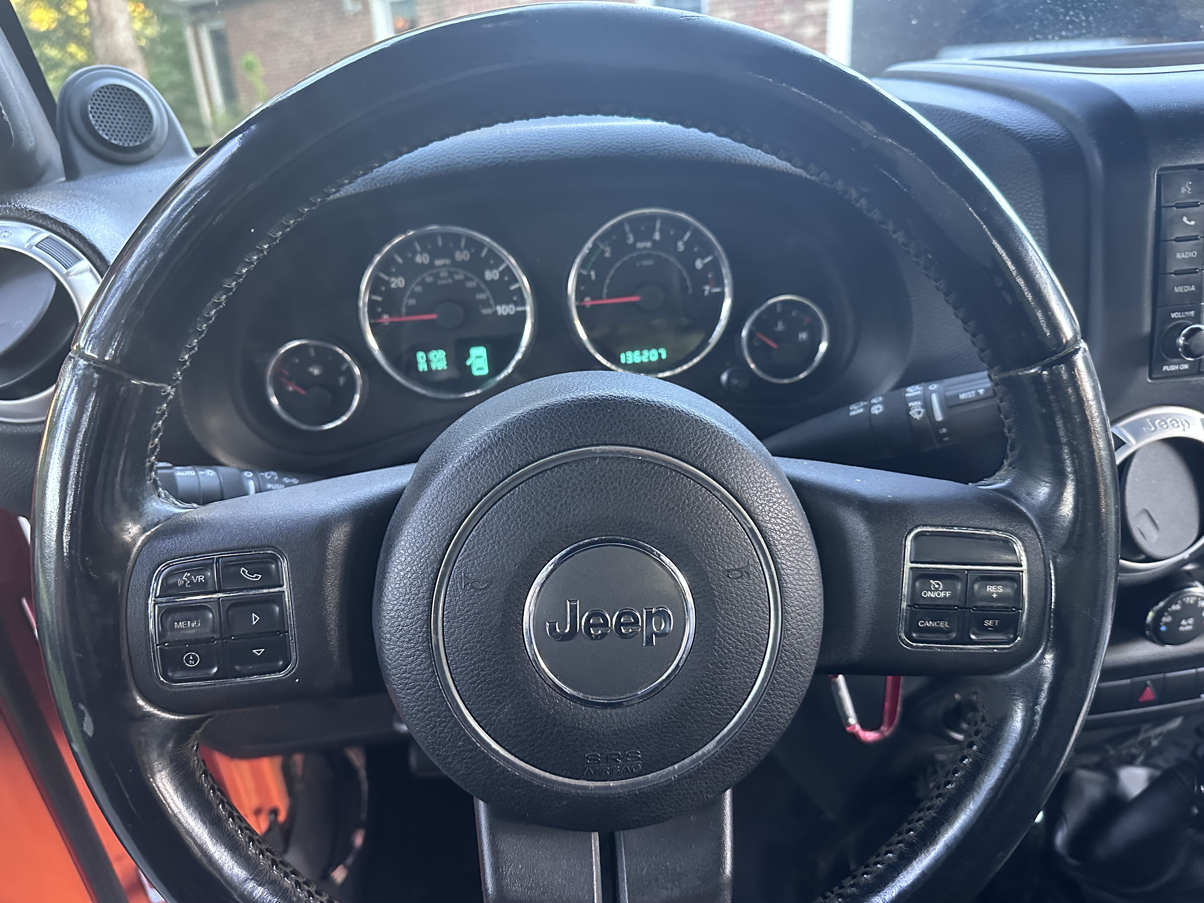 Used 2012 Jeep Wrangler Rubicon w/ Dual Top Group AWD/4WD image 9
