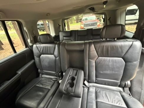 Used 2011 Honda Pilot EX-L image 10