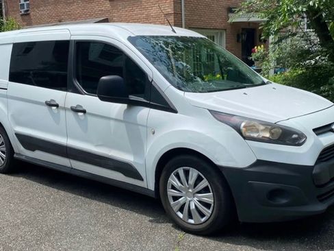 Used 2016 Ford Transit Connect XL image 3