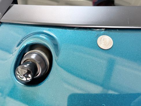 Used 1993 Ford Mustang LX image 17