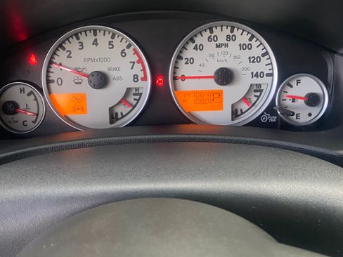 Used 2011 Nissan Xterra PRO-4X w/ Protection Pkg AWD/4WD image 7