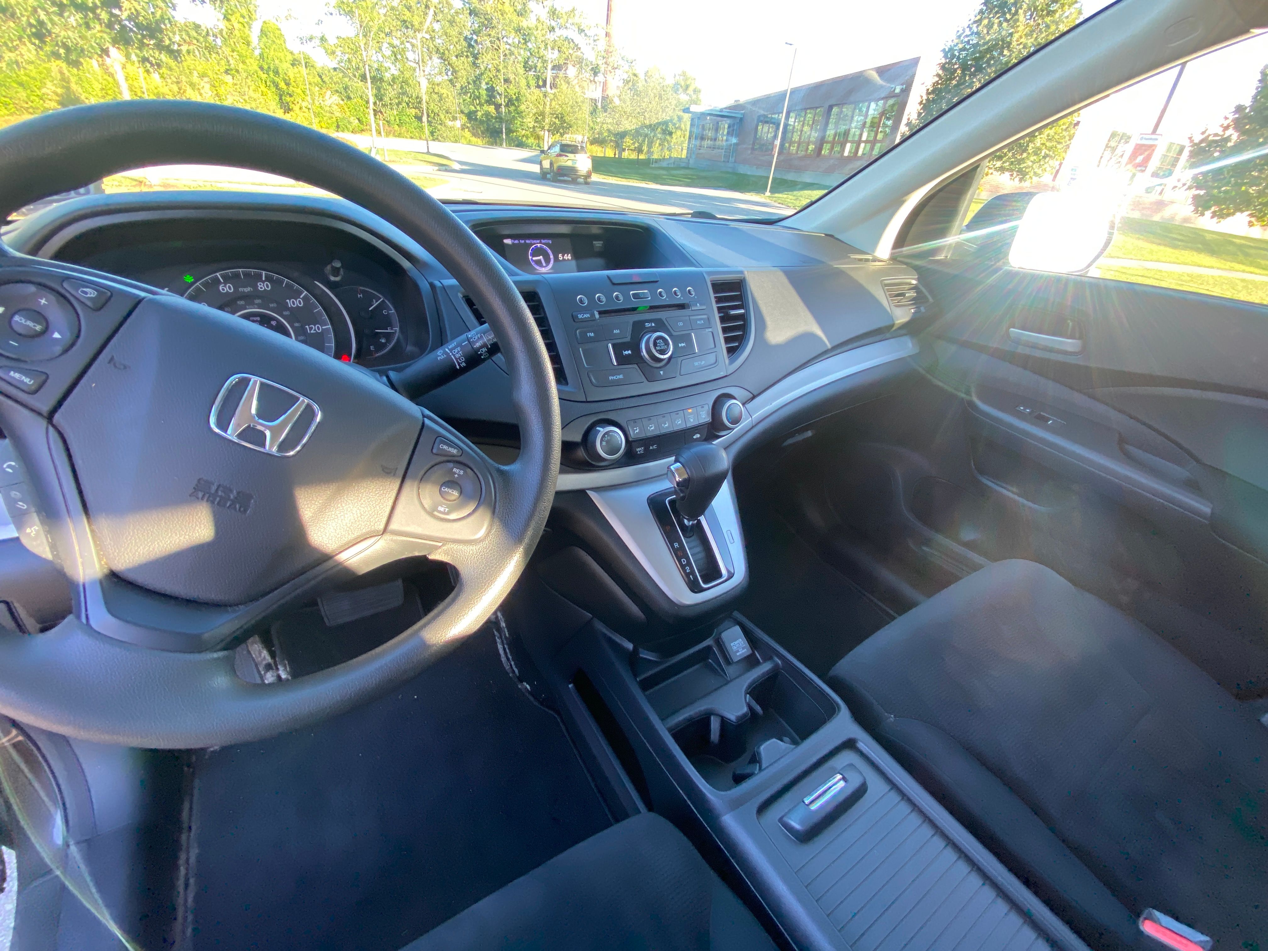 Used 2014 Honda CR-V LX image 5