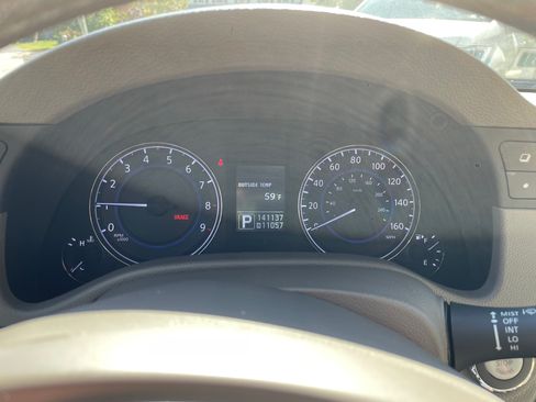 Used 2012 INFINITI G37 x Sedan w/ Premium Pkg image 21