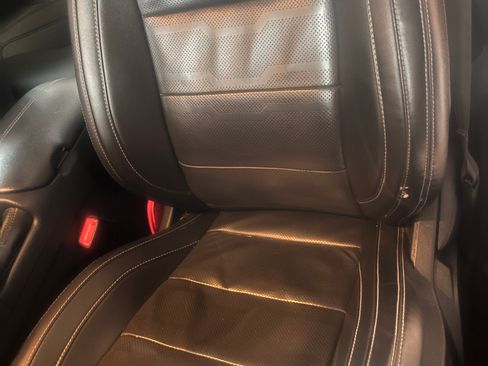 Used 2018 Ford Mustang Premium w/ Ecoboost Performance Package RWD image 10