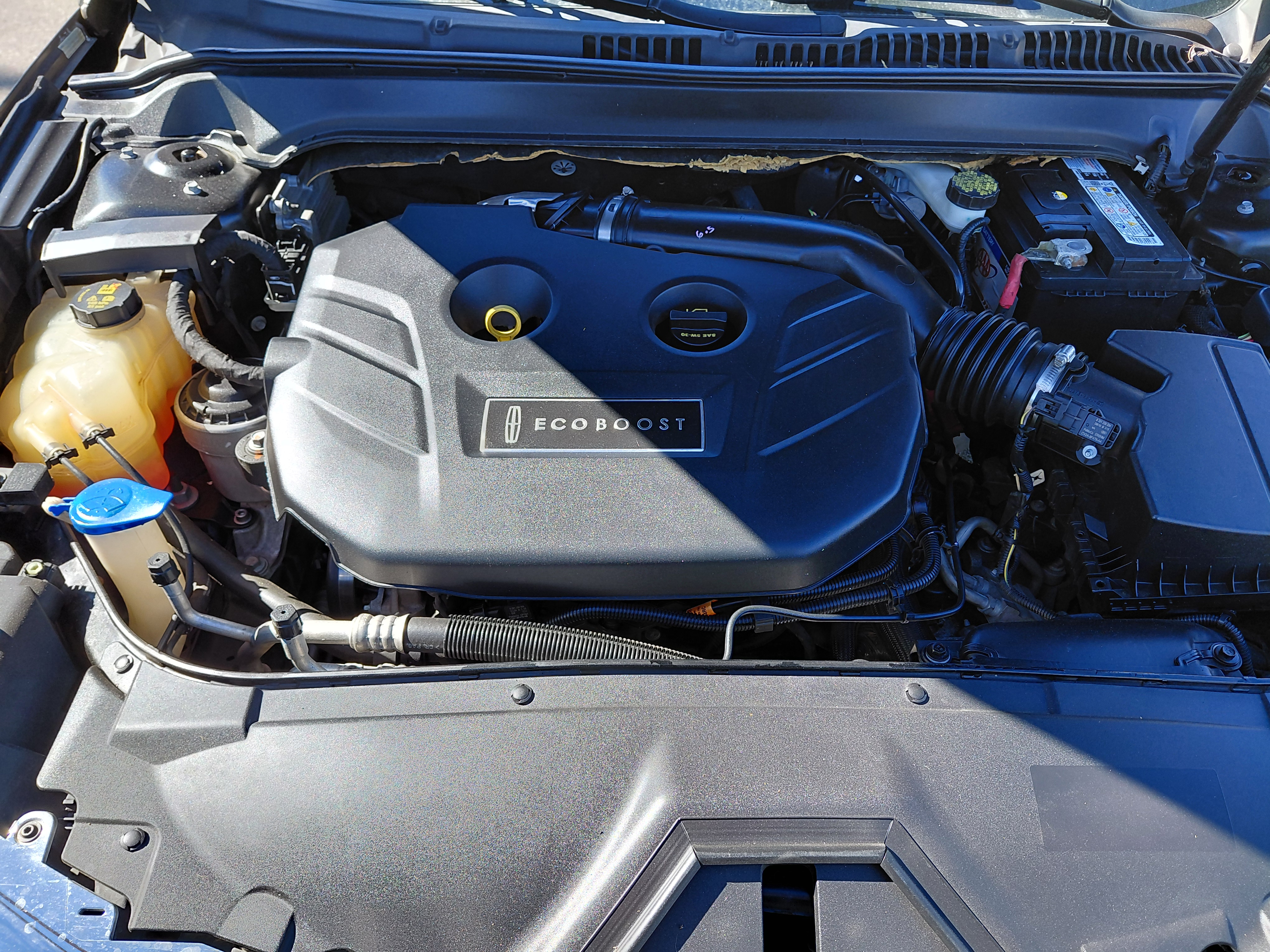Used 2013 Lincoln MKZ FWD image 15