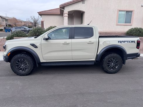 Used 2025 Ford Ranger Raptor image 11