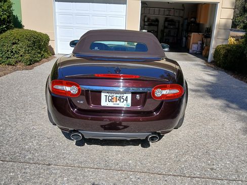 Used 2011 Jaguar XK Convertible image 9
