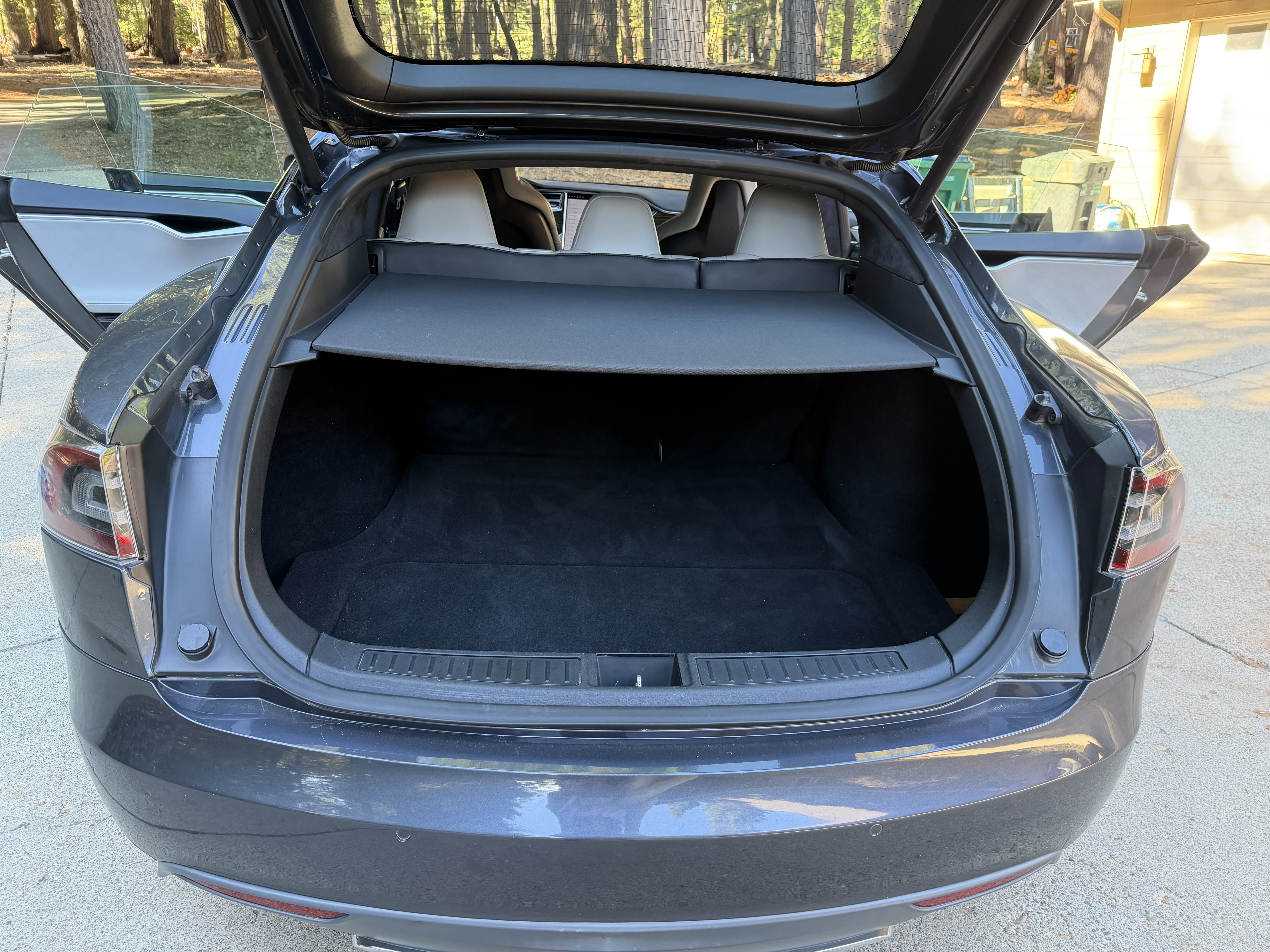 Used 2016 Tesla Model S 90D AWD/4WD image 9