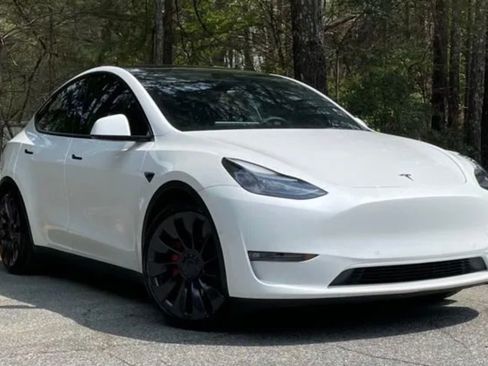 Used 2021 Tesla Model Y Performance image 1