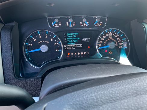 Used 2014 Ford F150 Lariat w/ Equipment Group 502A Luxury image 21