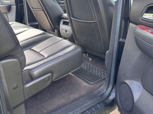 Used 2011 Chevrolet Silverado 2500 LTZ w/ LTZ Plus Package image 11