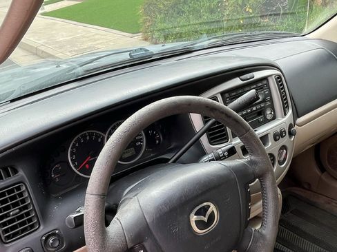 Used 2003 MAZDA Tribute ES image 1