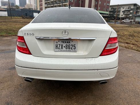 Used 2011 Mercedes-Benz C 300 Sedan image 6