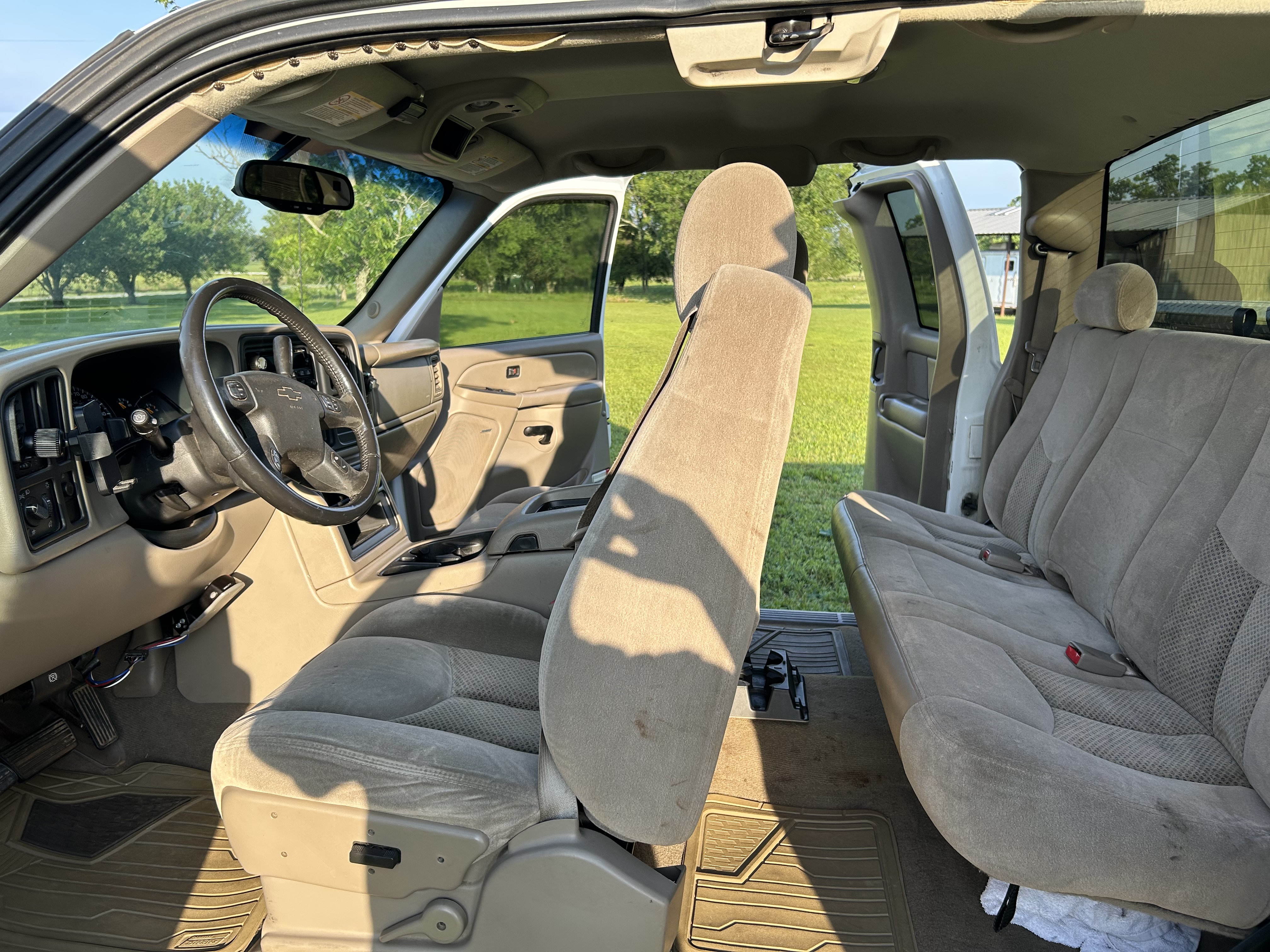 Used 2004 Chevrolet Silverado 2500 2WD Extended Cab image 8
