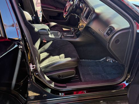 Used 2020 Dodge Charger R/T w/ Plus Group image 10