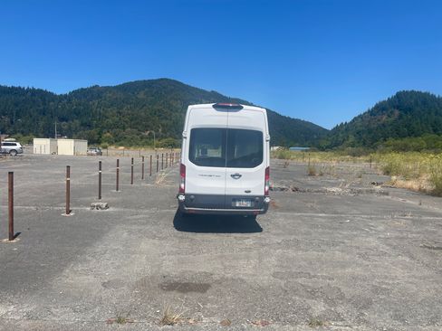 Used 2020 Ford Transit 250 148 High Roof Extended w/ Load Area Protection Package image 8